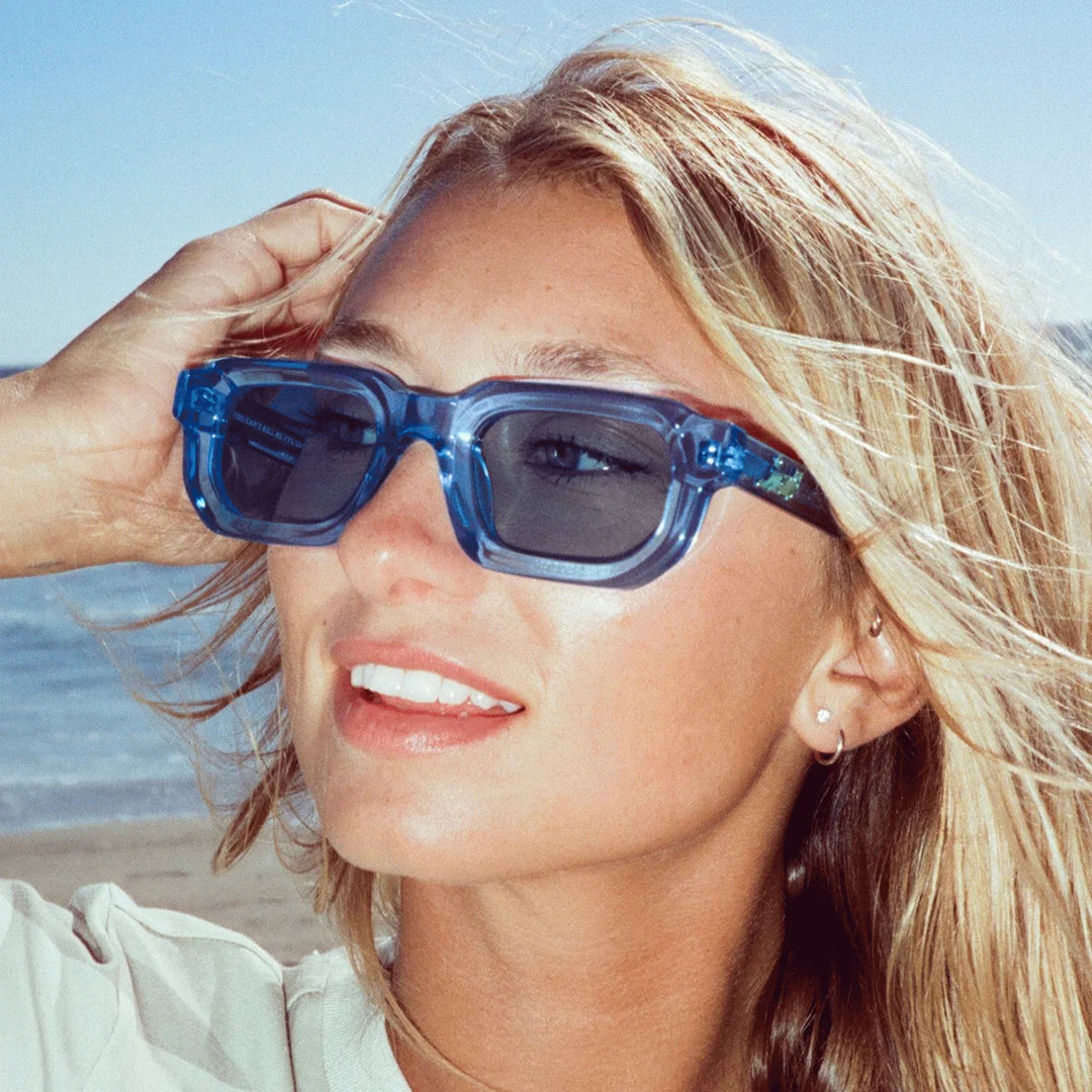 Castanza Sunglasses (Light Blue)