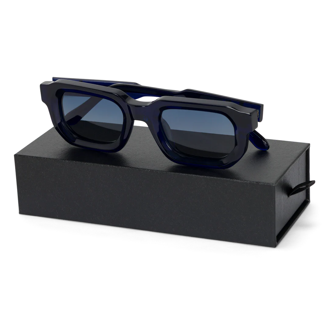 Castanza Sunglasses (Navy / Light Blue)