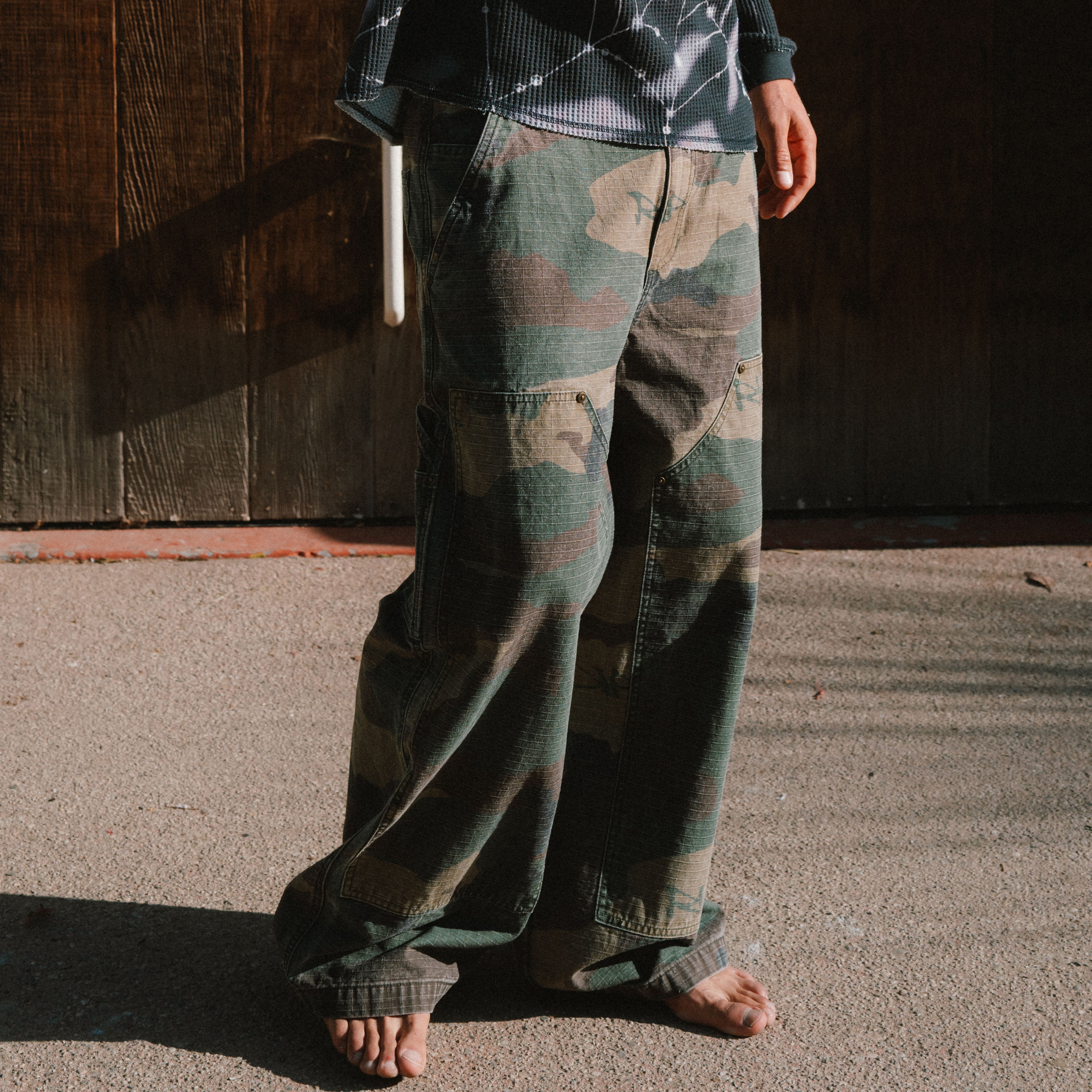 RIPNDIP Claws Camo Extra Wide Fit Carpenter Pants (Multi)