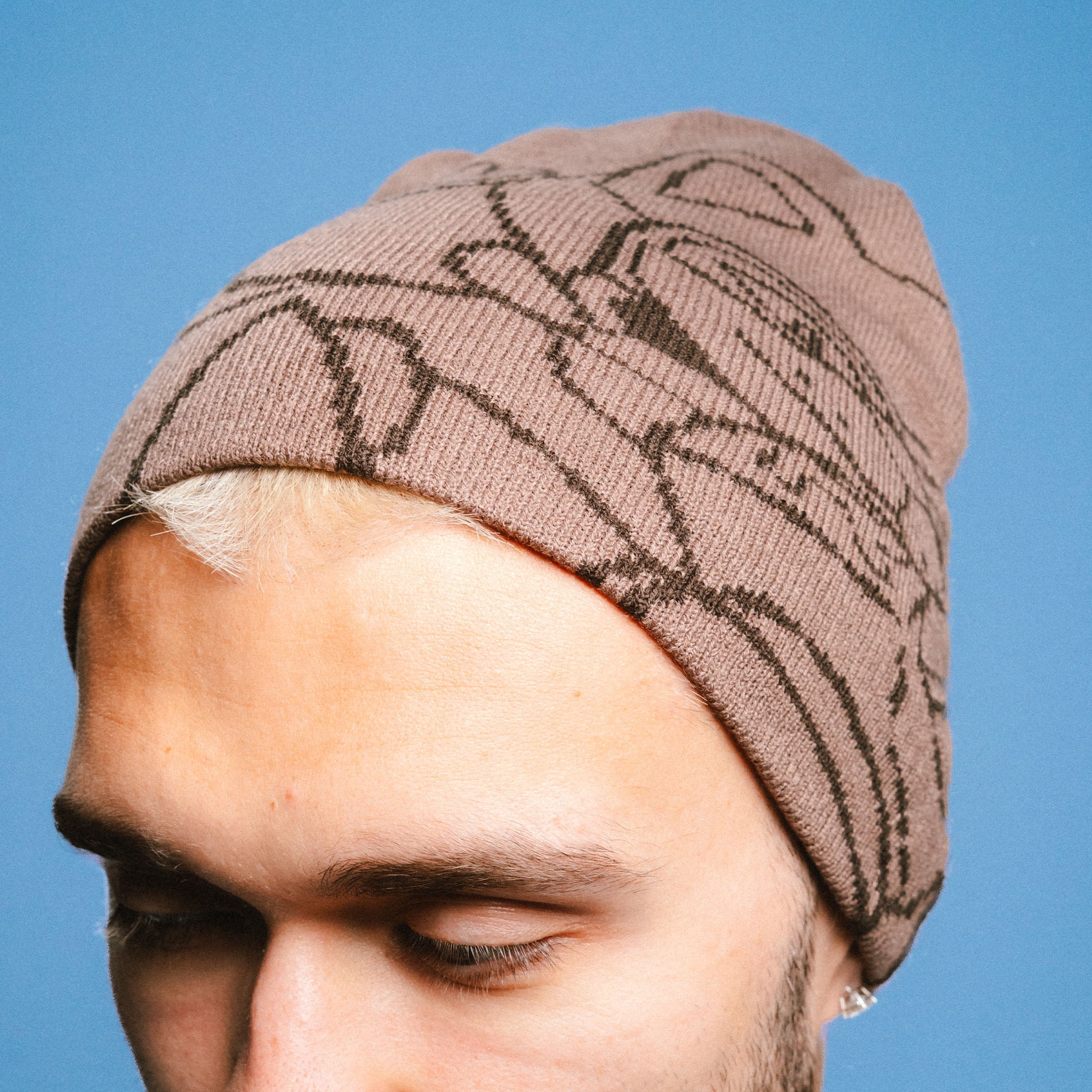Rokkunerm Skull Beanie (Brown)